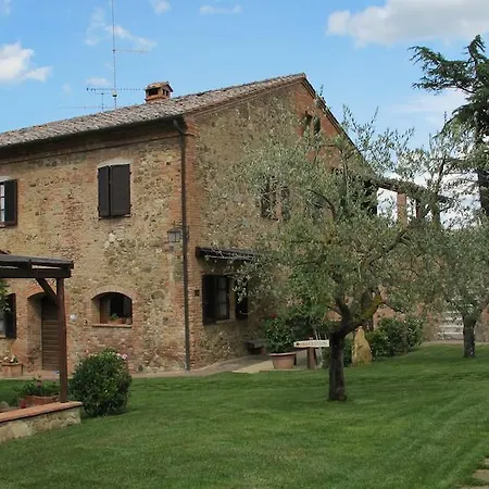 阿格里图里斯莫马兹农家乐