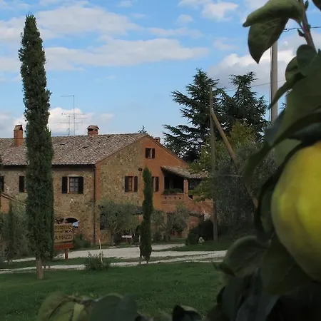 阿格里图里斯莫马兹农家乐 Montepulciano Stazione