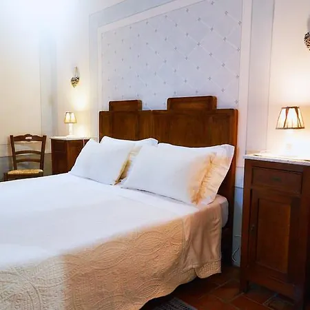Mazzi Alloggio per agriturismo *