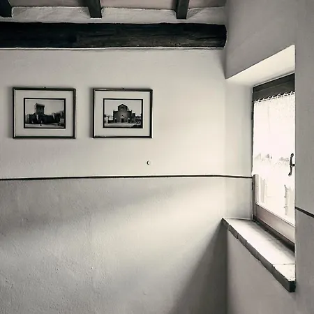 阿格里图里斯莫马兹农家乐 农家乐 Montepulciano Stazione