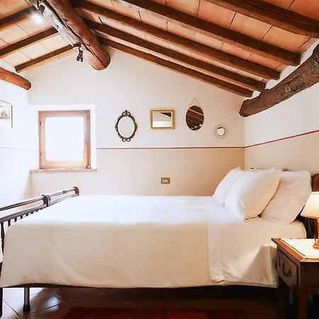 农家乐 阿格里图里斯莫马兹农家乐 Montepulciano Stazione