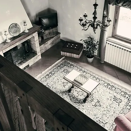 阿格里图里斯莫马兹农家乐